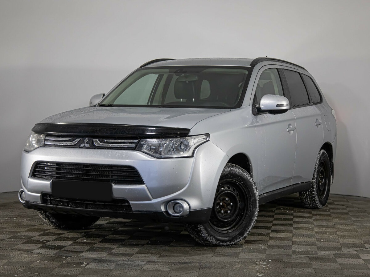 Mitsubishi Outlander с пробегом — 2013 год. Посмотреть фото