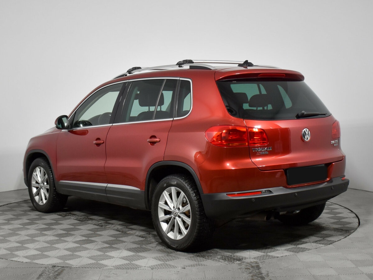 Volkswagen Tiguan с пробегом — 2013 год. Фото: #6
