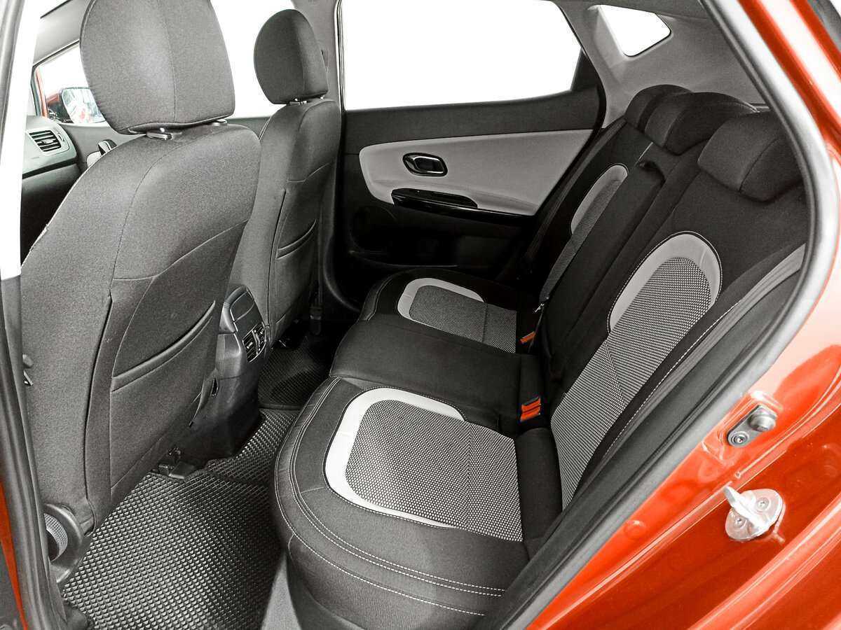 Kia Ceed с пробегом — 2014 год. Фото: #9