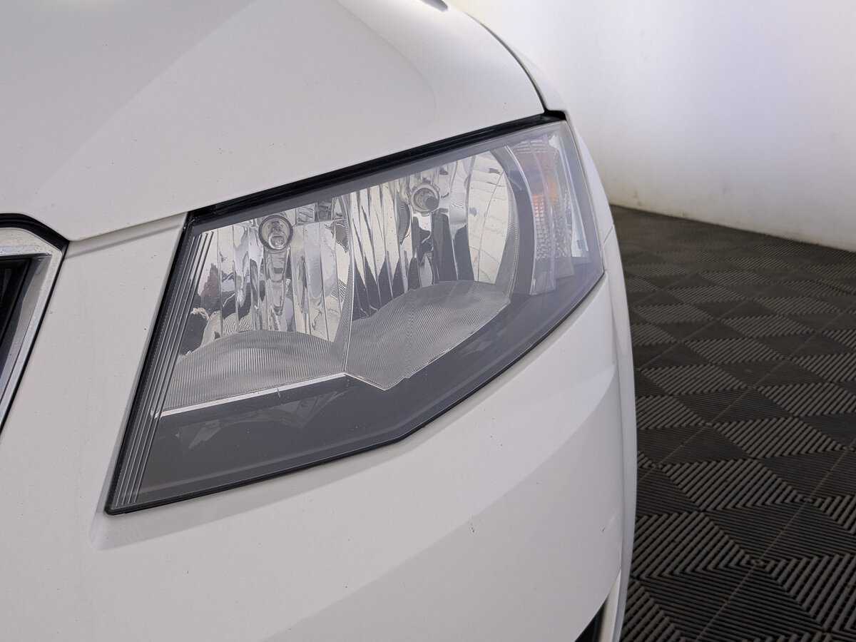 Skoda Octavia с пробегом — 2016 год. Фото: #10