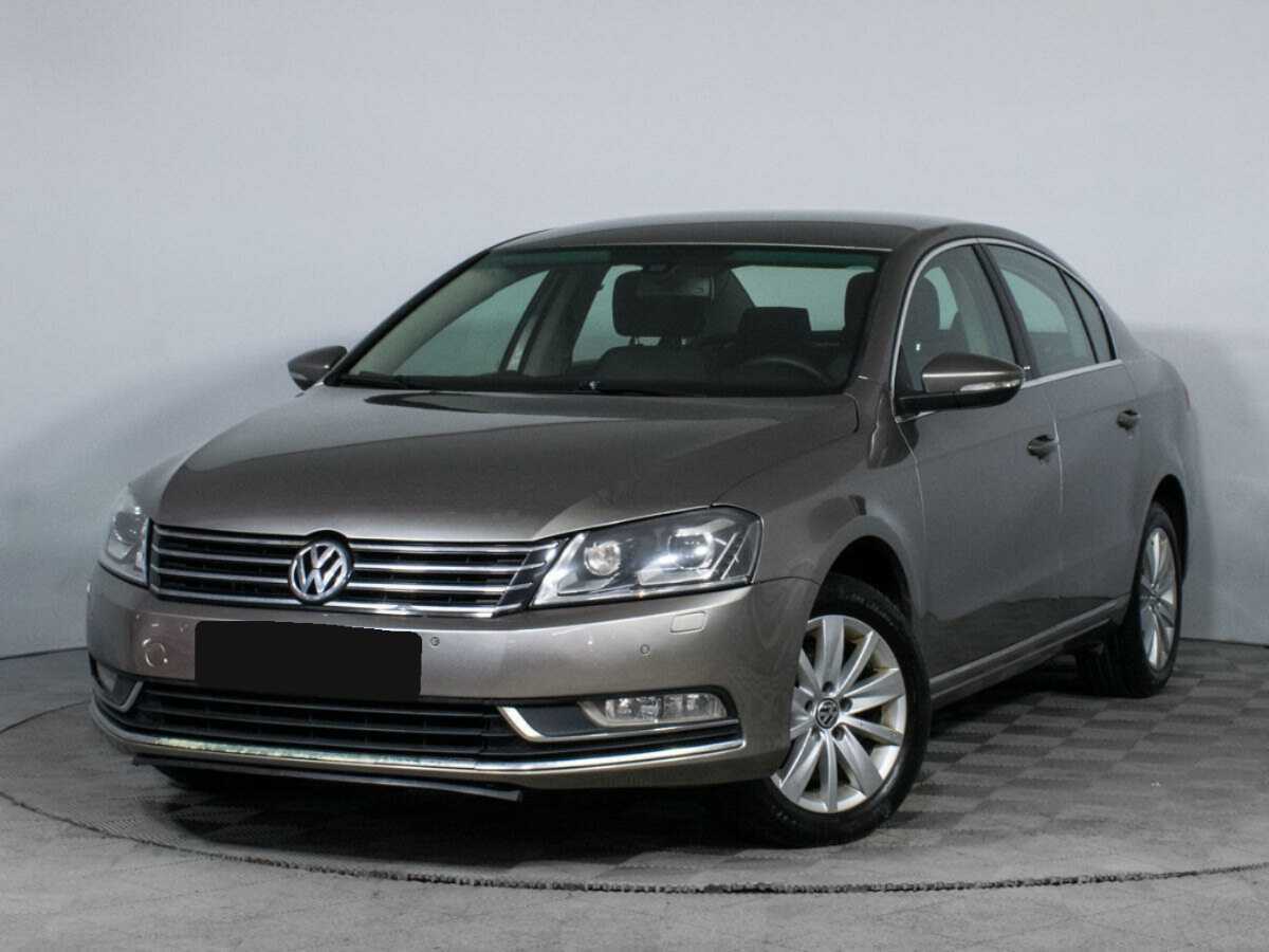 Volkswagen Passat с пробегом — 2012 год. Посмотреть фото