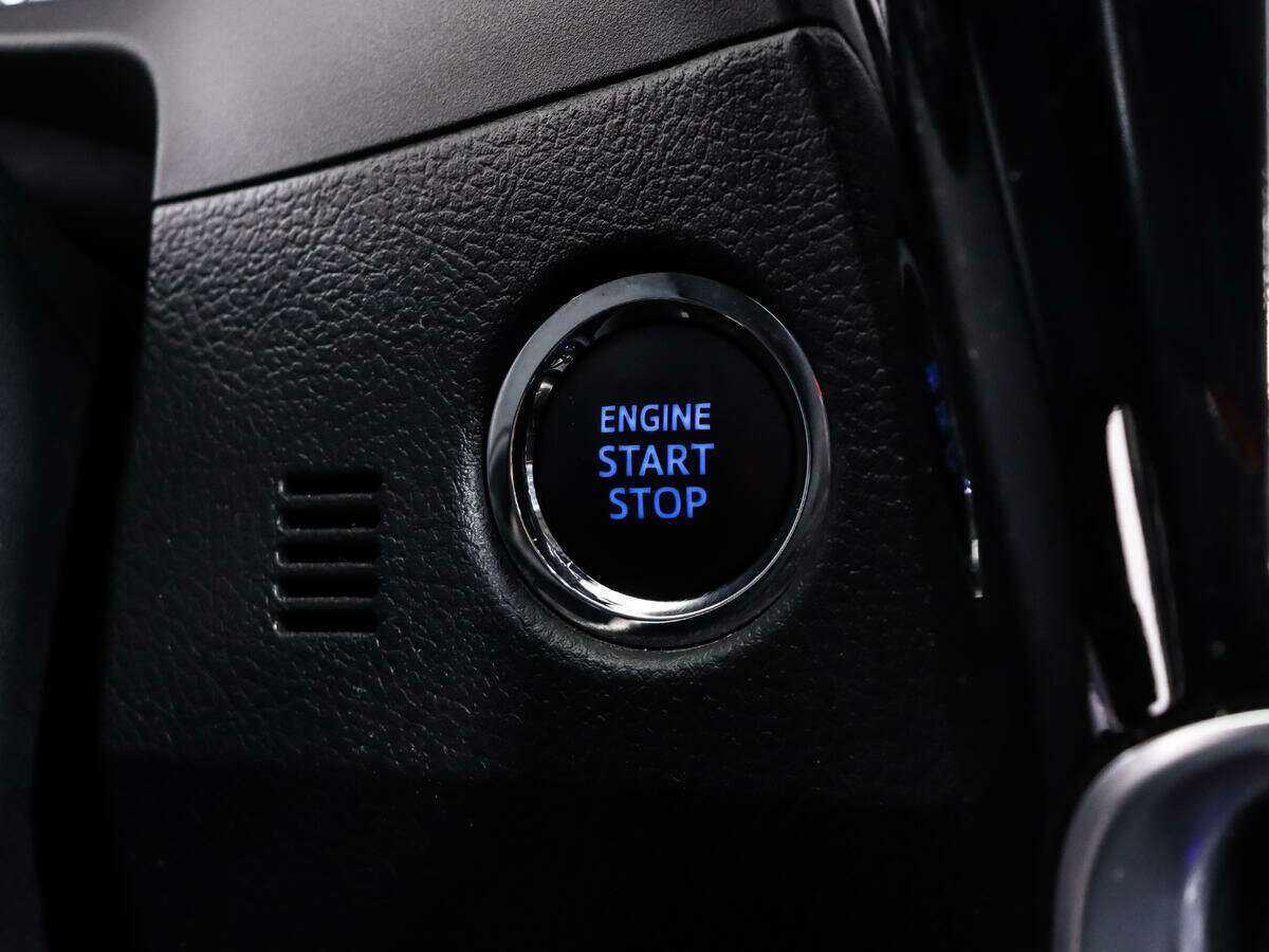 Toyota Corolla с пробегом — 2018 год. Фото: #17