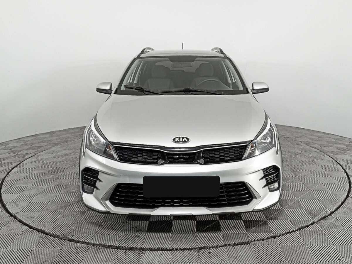 Kia Rio с пробегом — 2020 год. Фото: #1