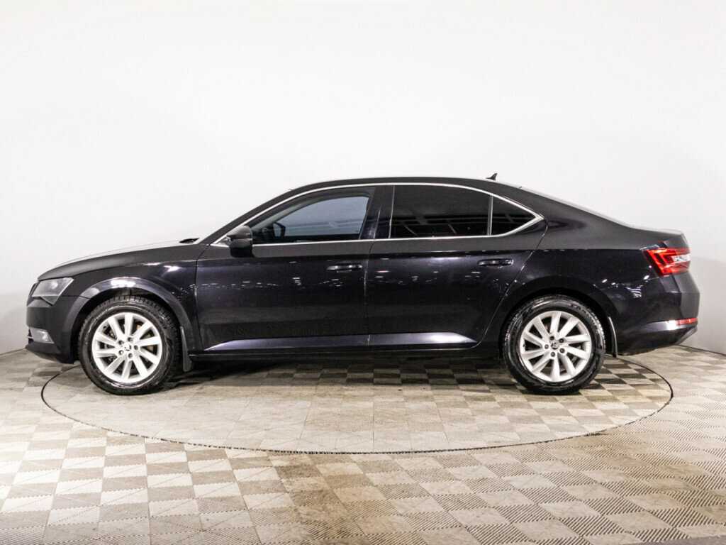 Skoda Superb с пробегом — 2017 год. Фото: #7