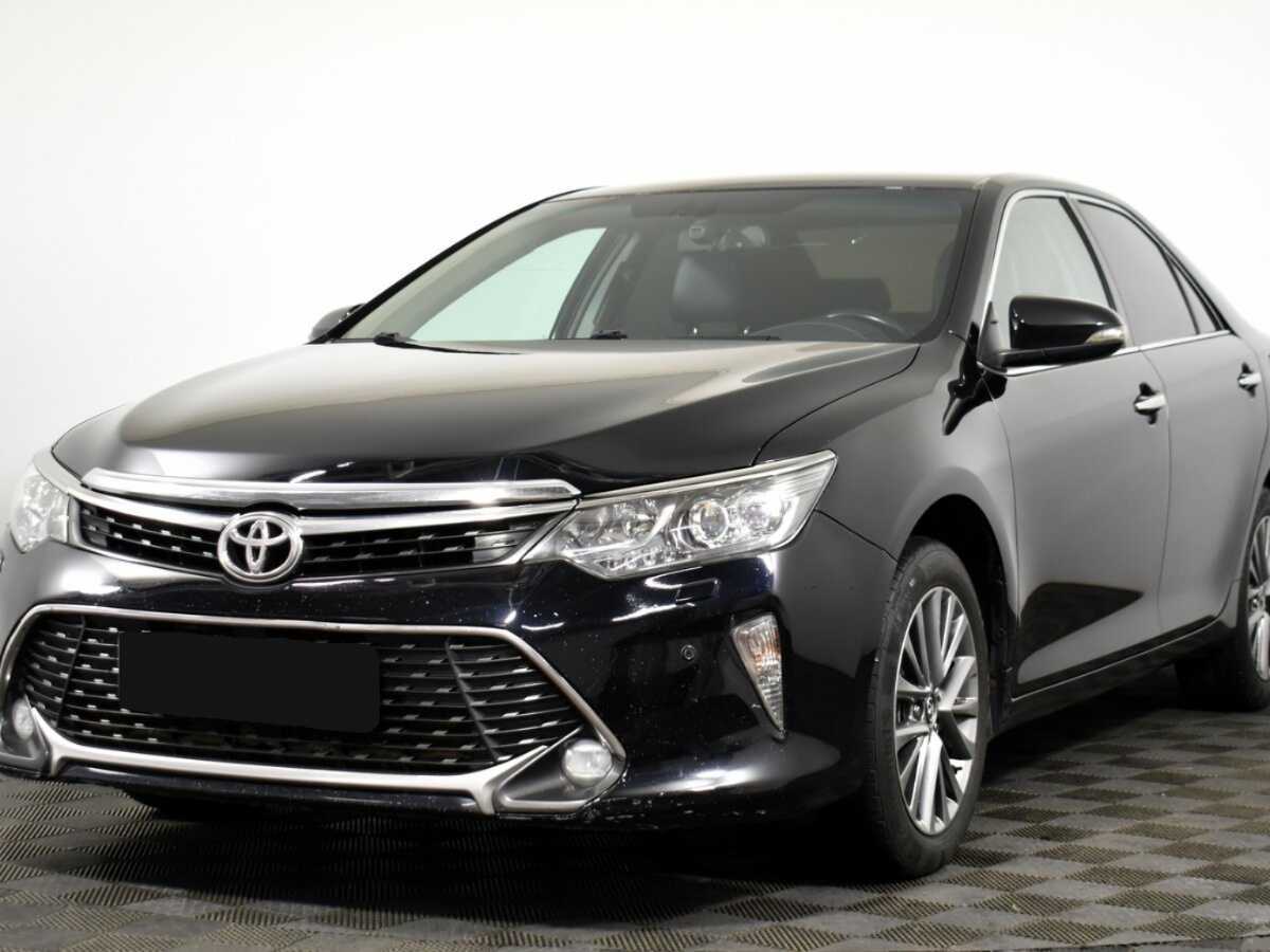 Toyota Camry с пробегом — 2017 год. Фото: #0