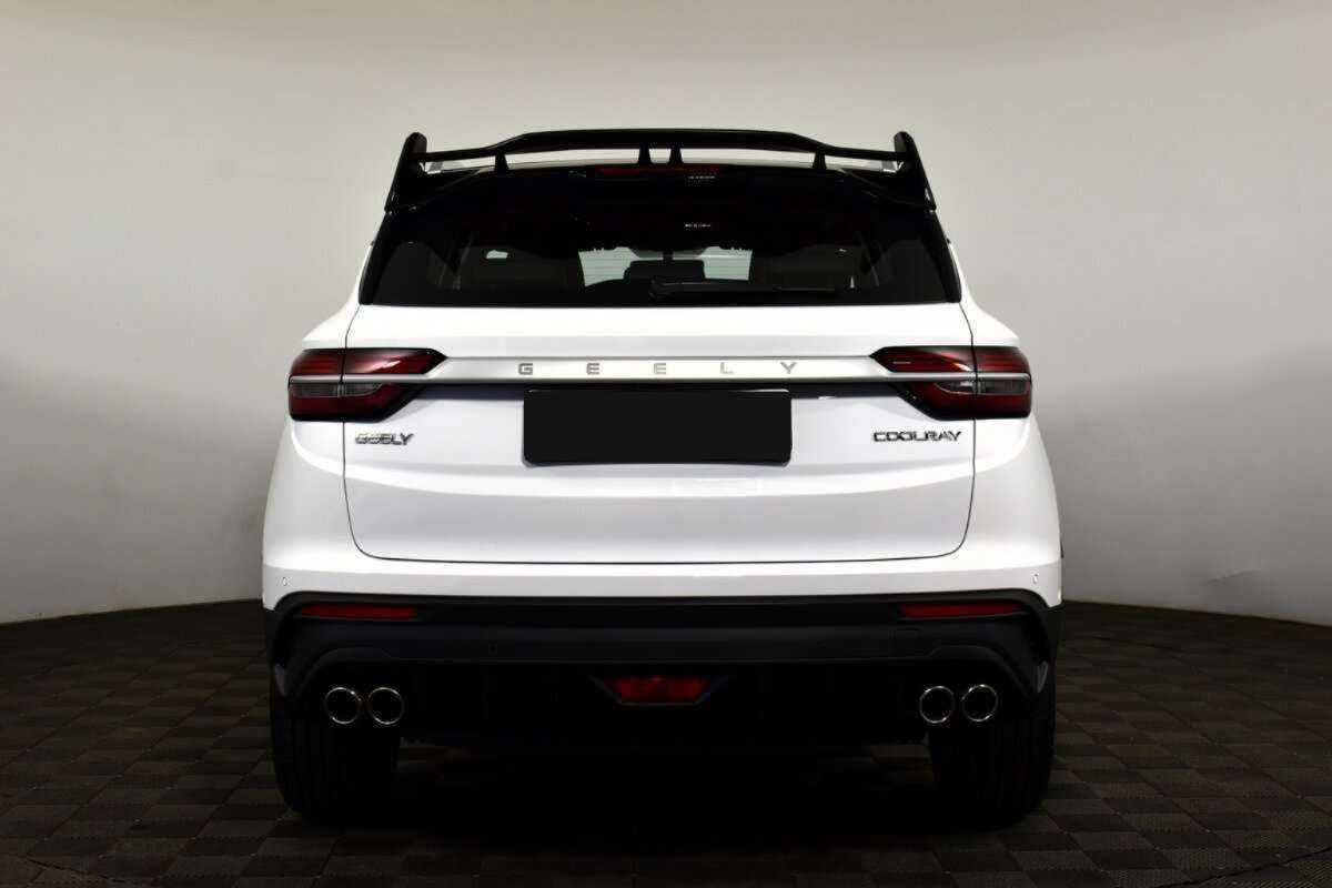 Geely Coolray с пробегом — 2023 год. Фото: #4