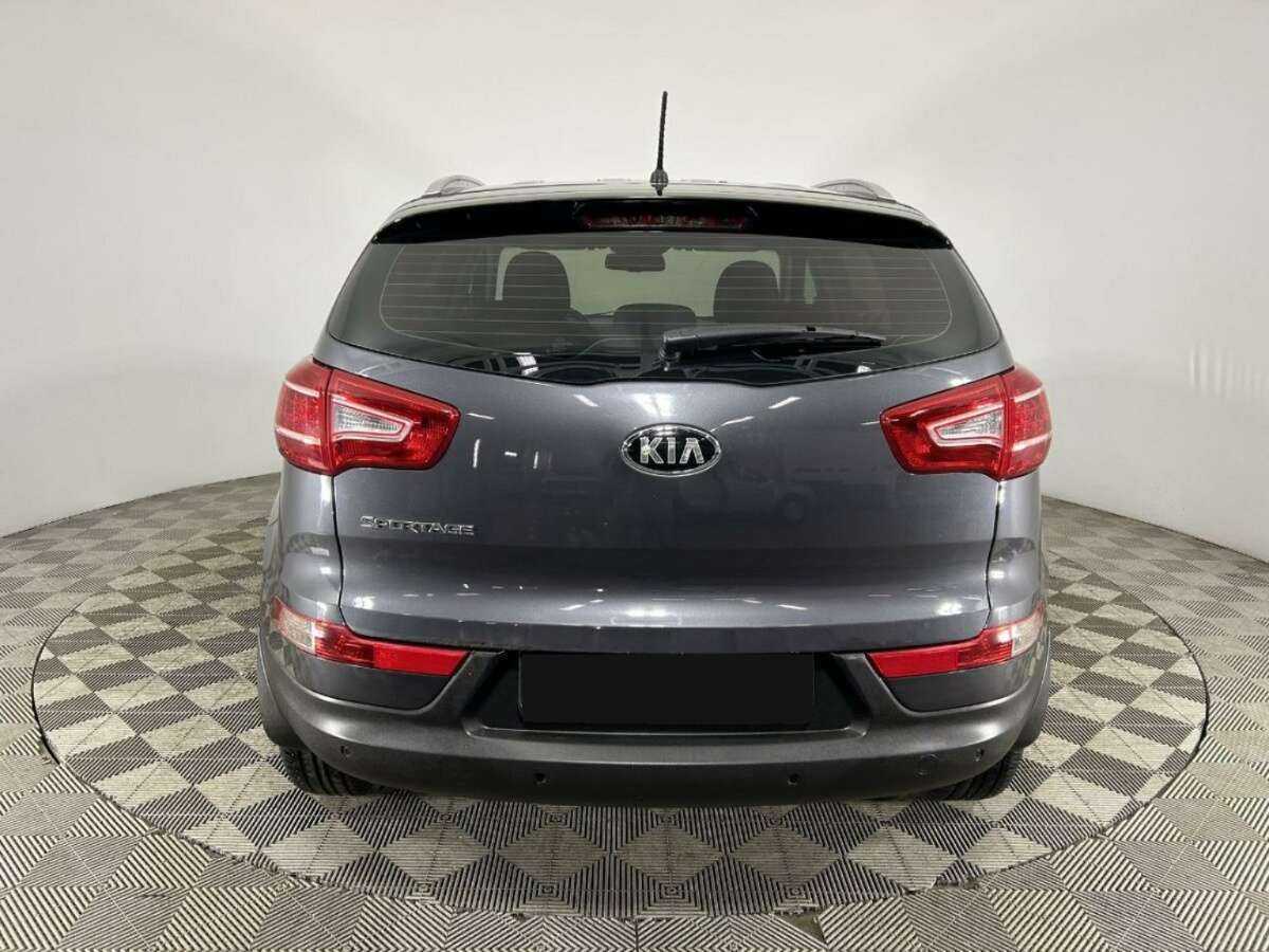 Kia Sportage с пробегом — 2013 год. Фото: #2