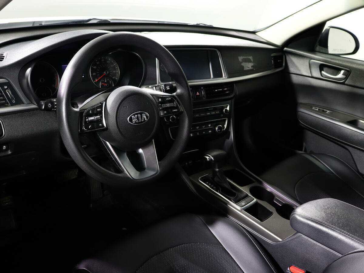 Kia Optima с пробегом — 2018 год. Фото: #10