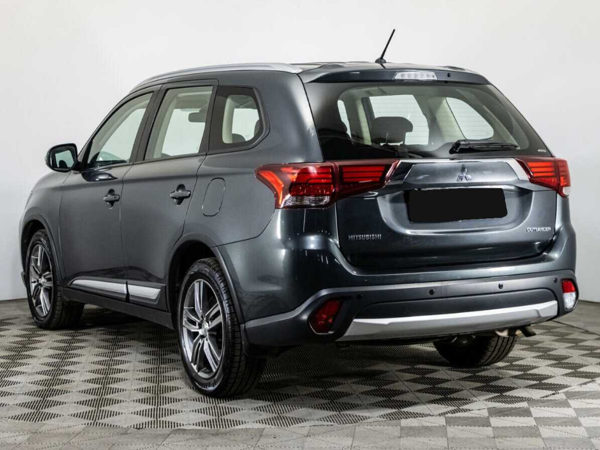 Mitsubishi Outlander с пробегом — 2016 год. Фото: #5