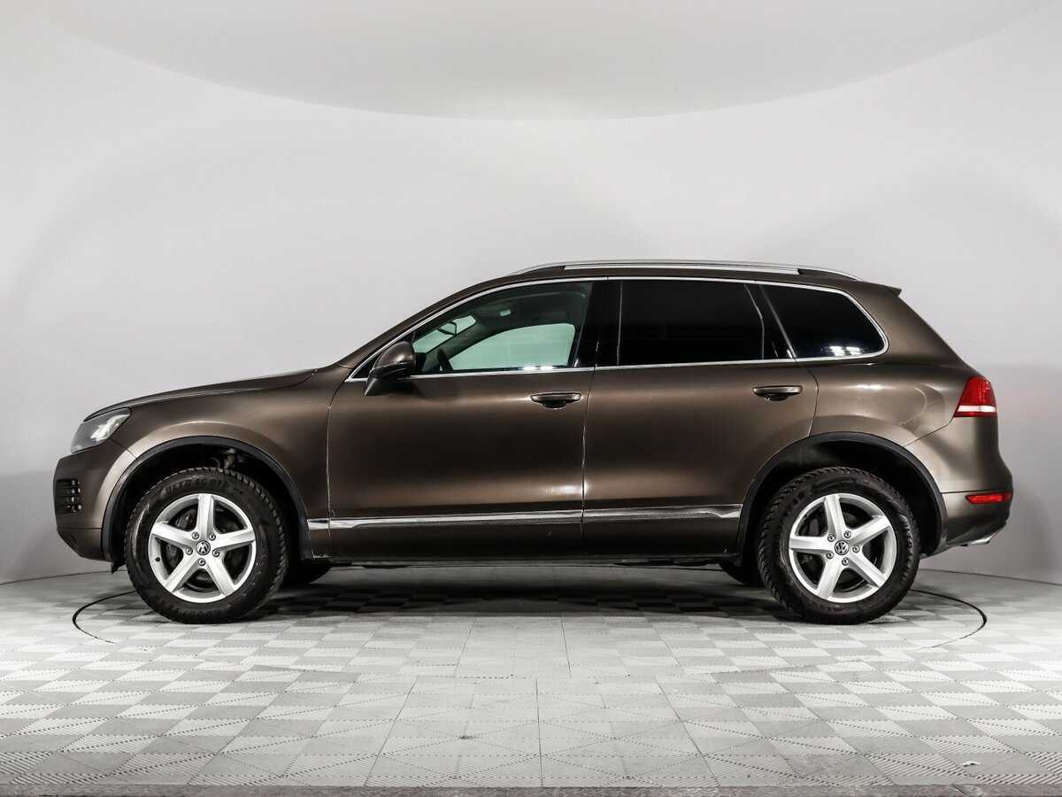 Volkswagen Touareg с пробегом — 2012 год. Фото: #7