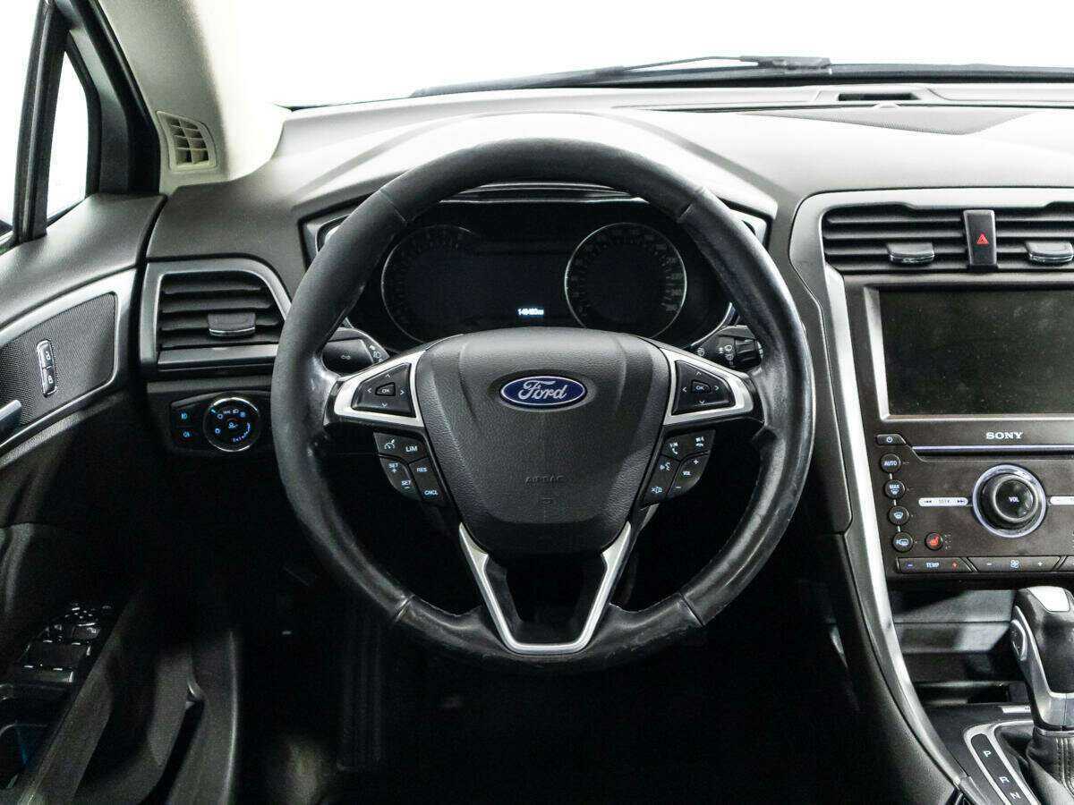 Ford Mondeo с пробегом — 2015 год. Фото: #17
