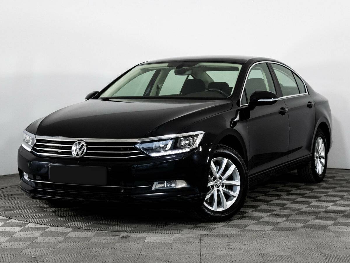 Volkswagen Passat с пробегом — 2018 год. Посмотреть фото