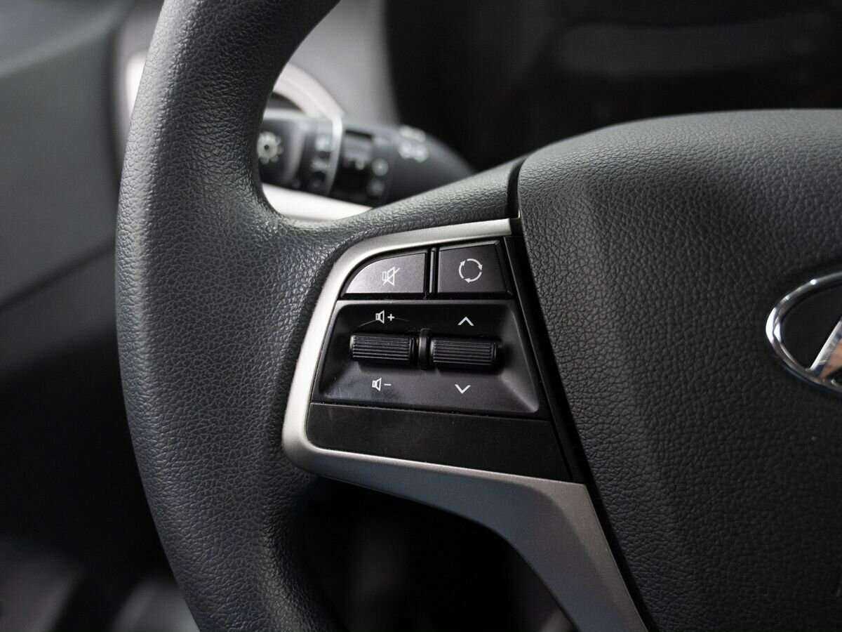 Hyundai Solaris с пробегом — 2019 год. Фото: #11