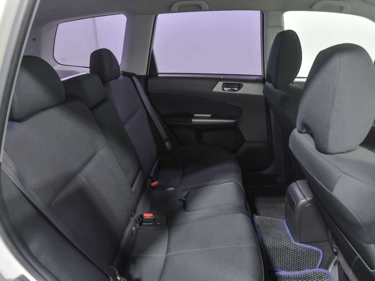 Subaru Forester с пробегом — 2012 год. Фото: #13