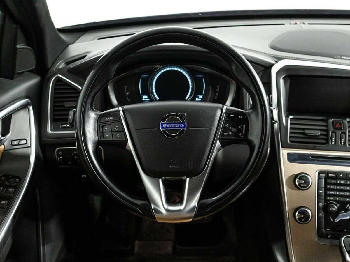 Volvo XC60 с пробегом — 2014 год. Фото: #18