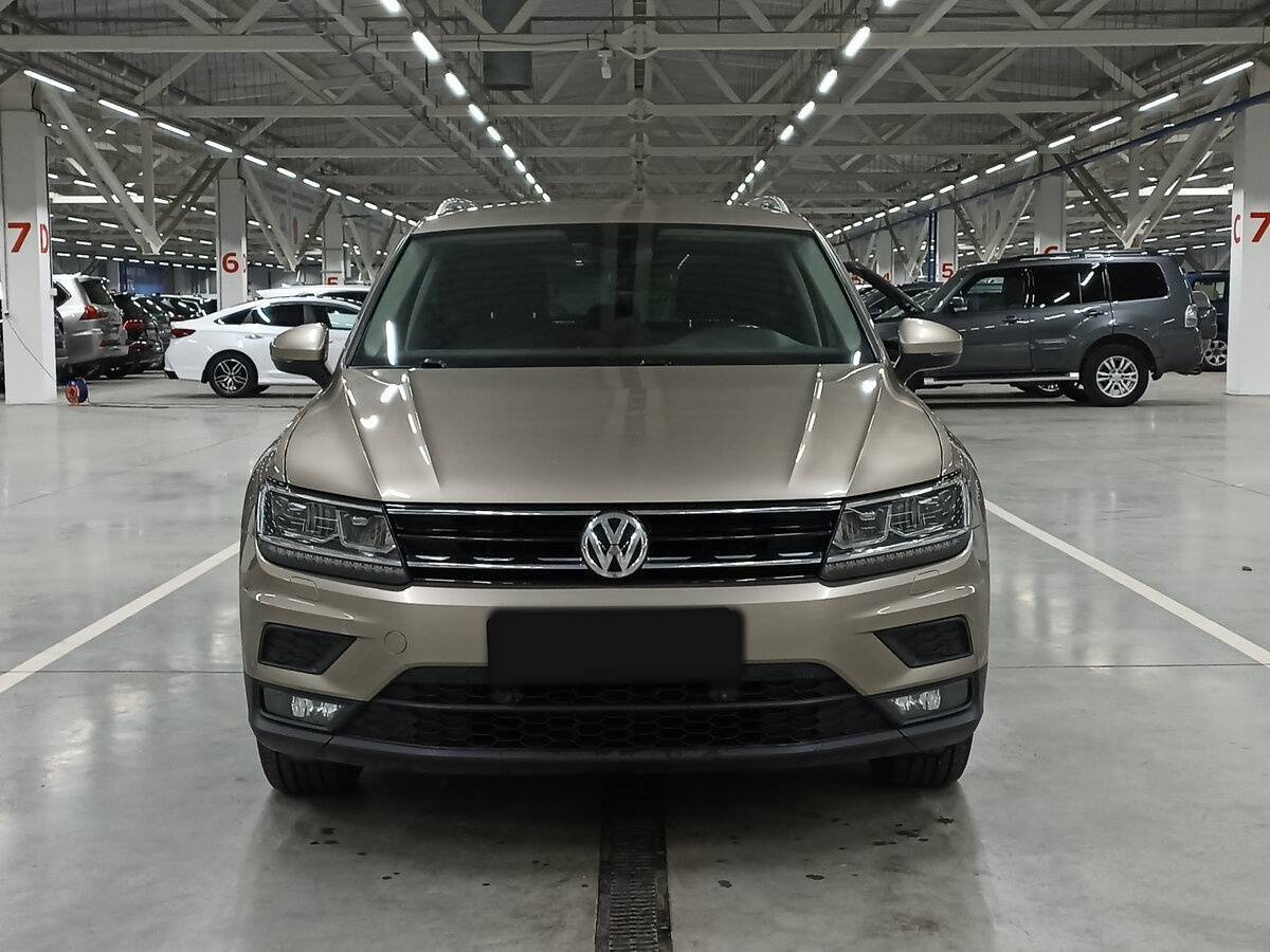 Volkswagen Tiguan с пробегом — 2017 год. Фото: #1