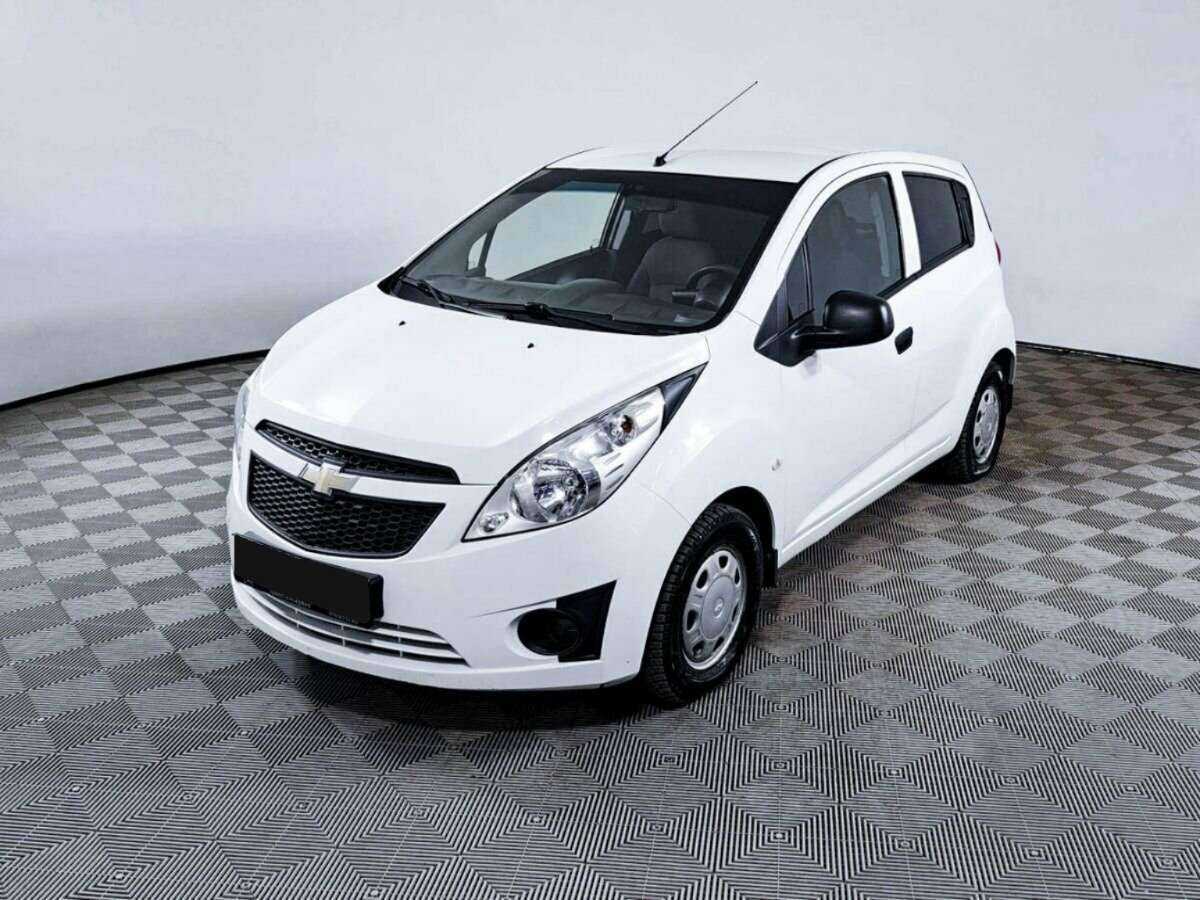 Chevrolet Spark с пробегом — 2013 год. Фото: #0