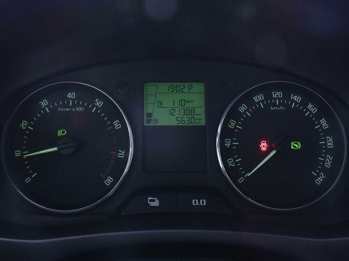 Skoda Fabia с пробегом — 2012 год. Фото: #10