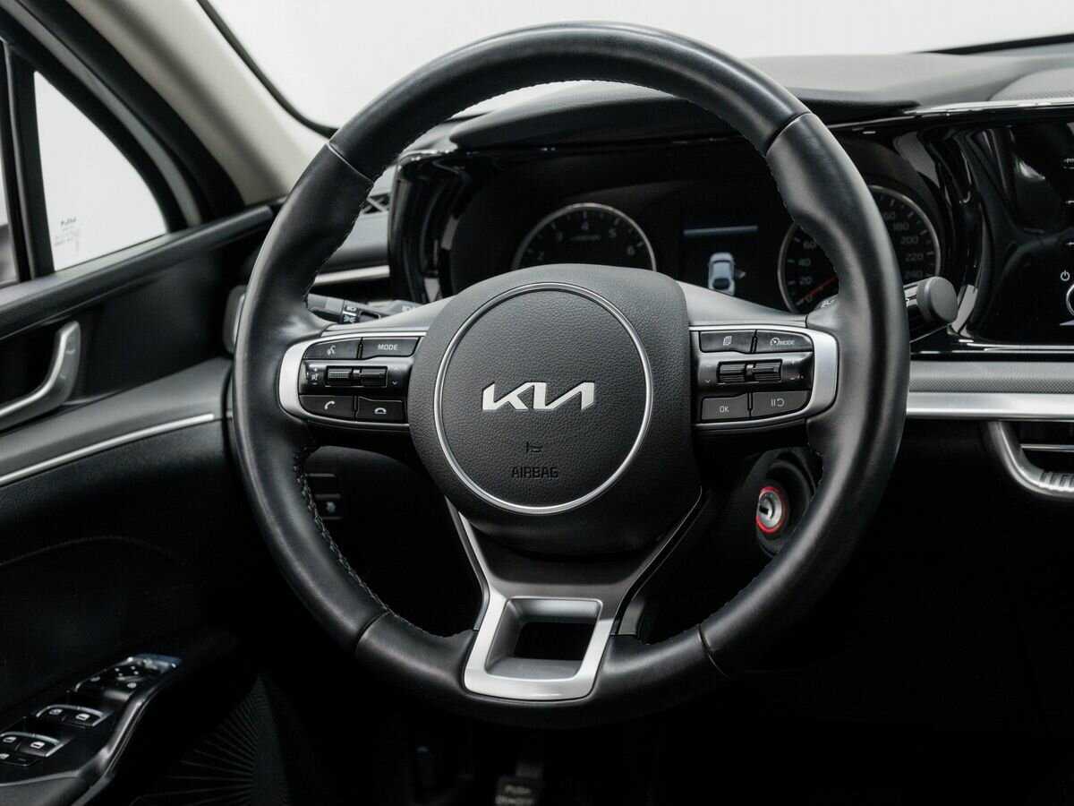 Kia K5 с пробегом — 2022 год. Фото: #10