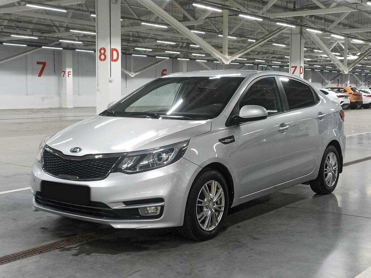 Kia Rio с пробегом — 2015 год. Посмотреть фото