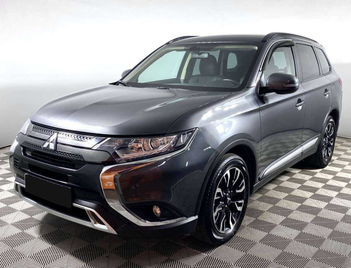 Mitsubishi Outlander с пробегом — 2021 год. Фото: #0