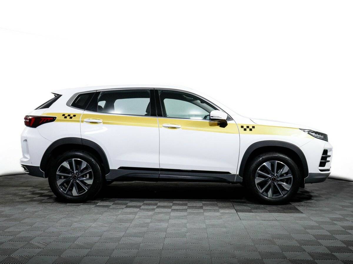 EXEED LX с пробегом — 2023 год. Фото: #3