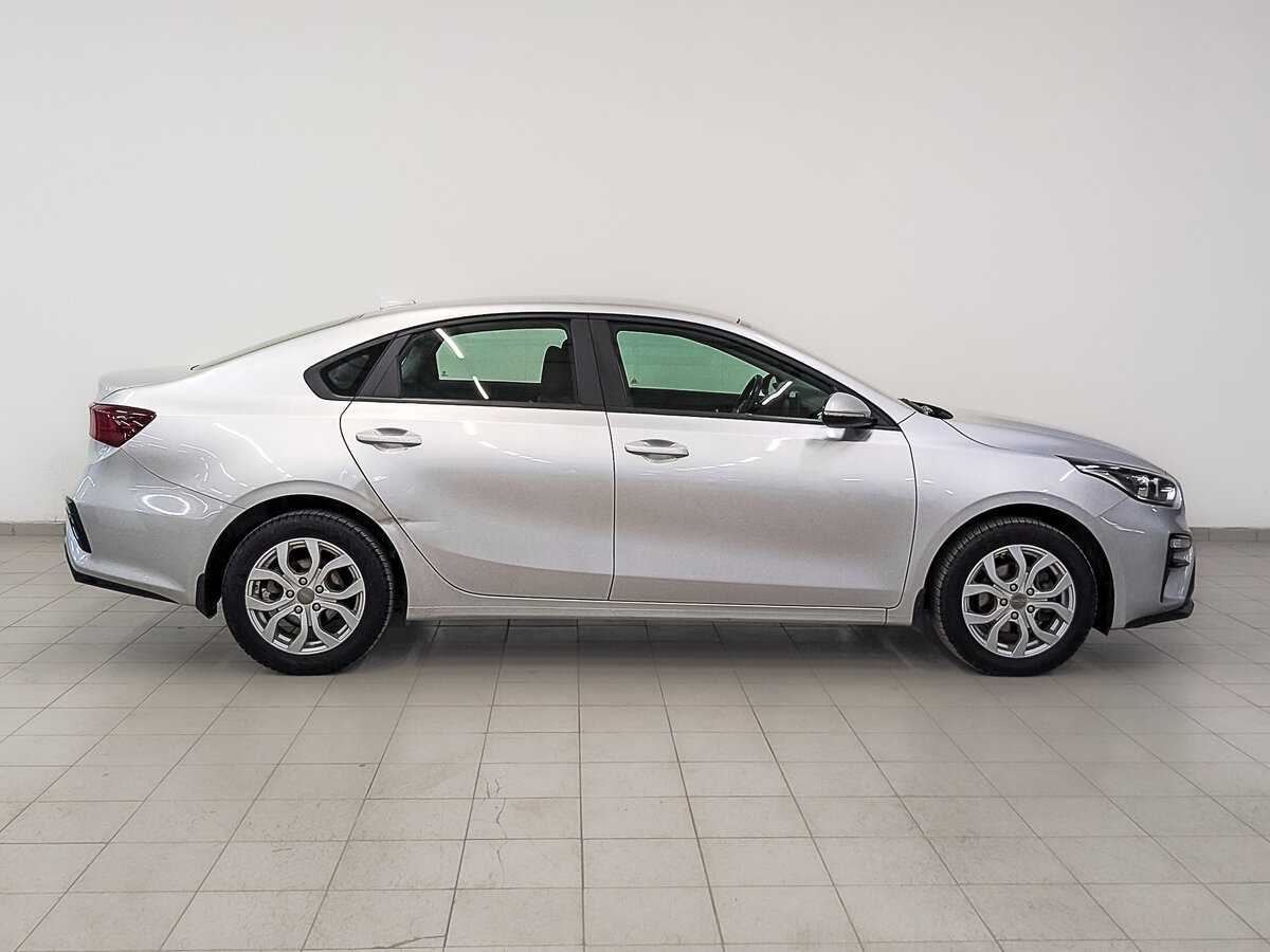 Kia Cerato с пробегом — 2021 год. Фото: #3