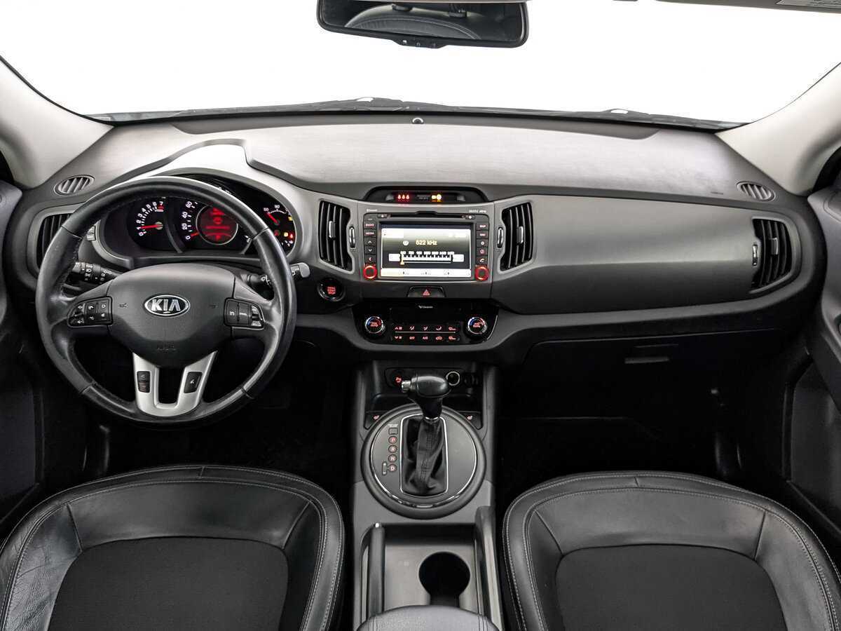 Kia Sportage с пробегом — 2012 год. Фото: #13