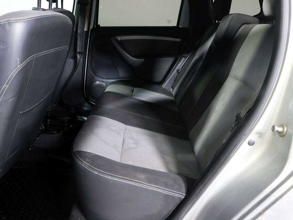 Renault Duster с пробегом — 2012 год. Фото: #9