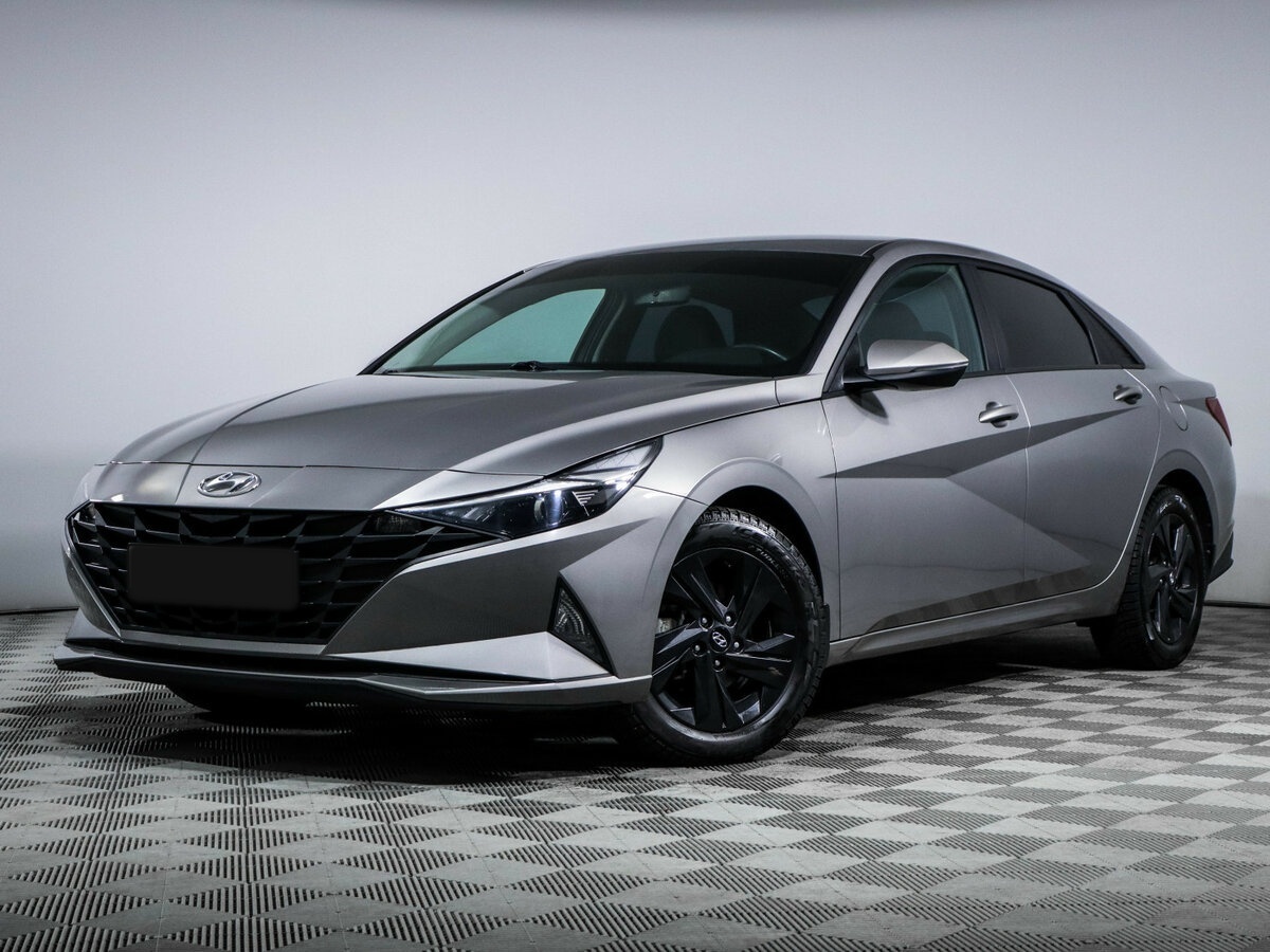 Hyundai Elantra с пробегом — 2021 год. Посмотреть фото
