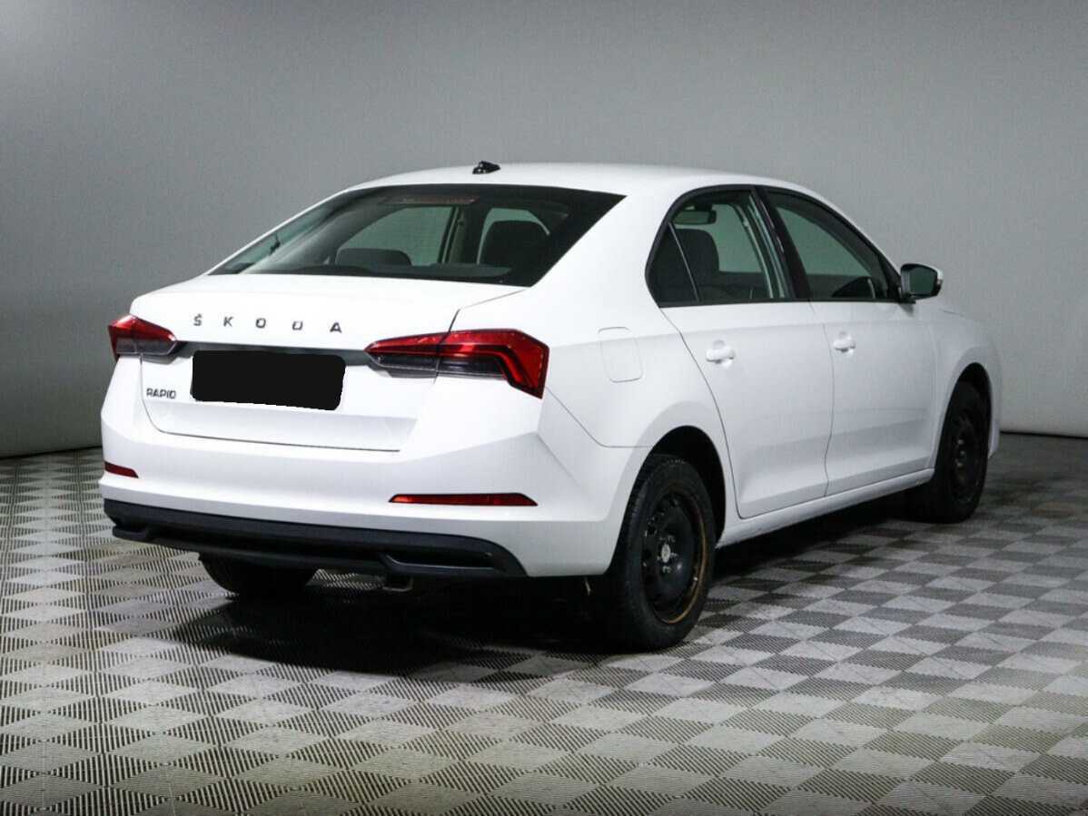 Skoda Rapid с пробегом — 2020 год. Фото: #4