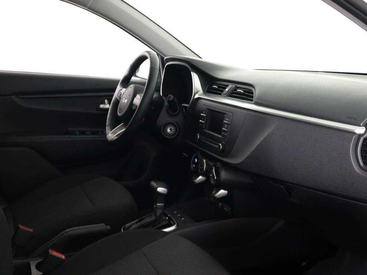 Kia Rio с пробегом — 2021 год. Фото: #6