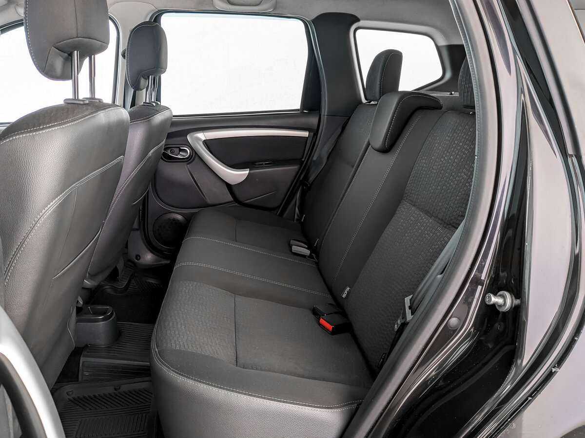 Nissan Terrano с пробегом — 2015 год. Фото: #8