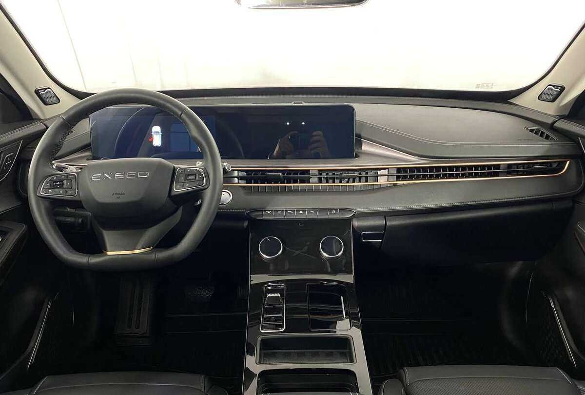 EXEED LX с пробегом — 2022 год. Фото: #10