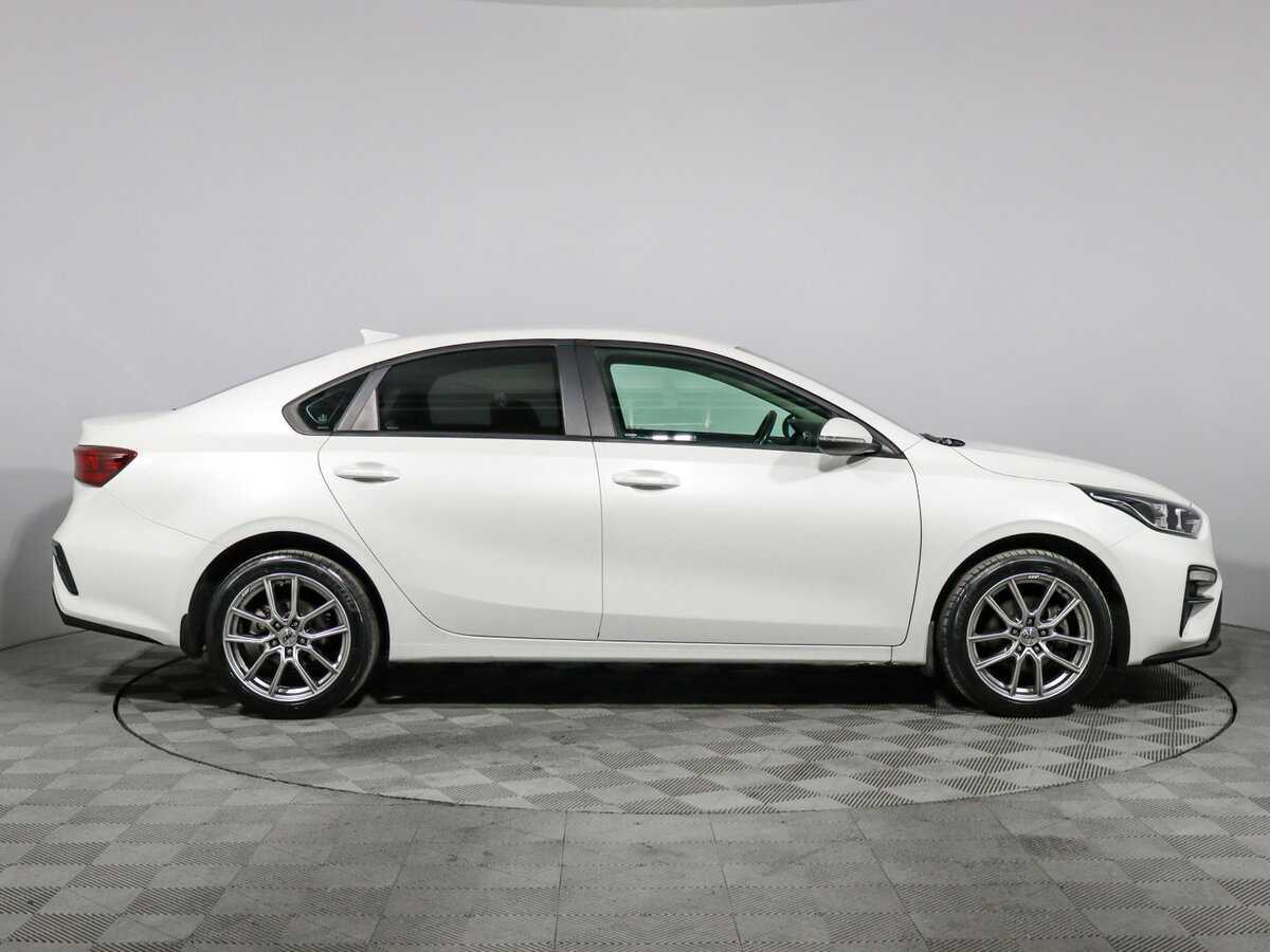 Kia Cerato с пробегом — 2019 год. Фото: #3