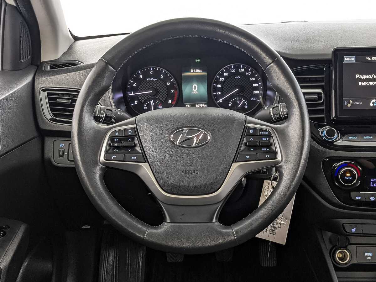 Hyundai Solaris с пробегом — 2020 год. Фото: #17