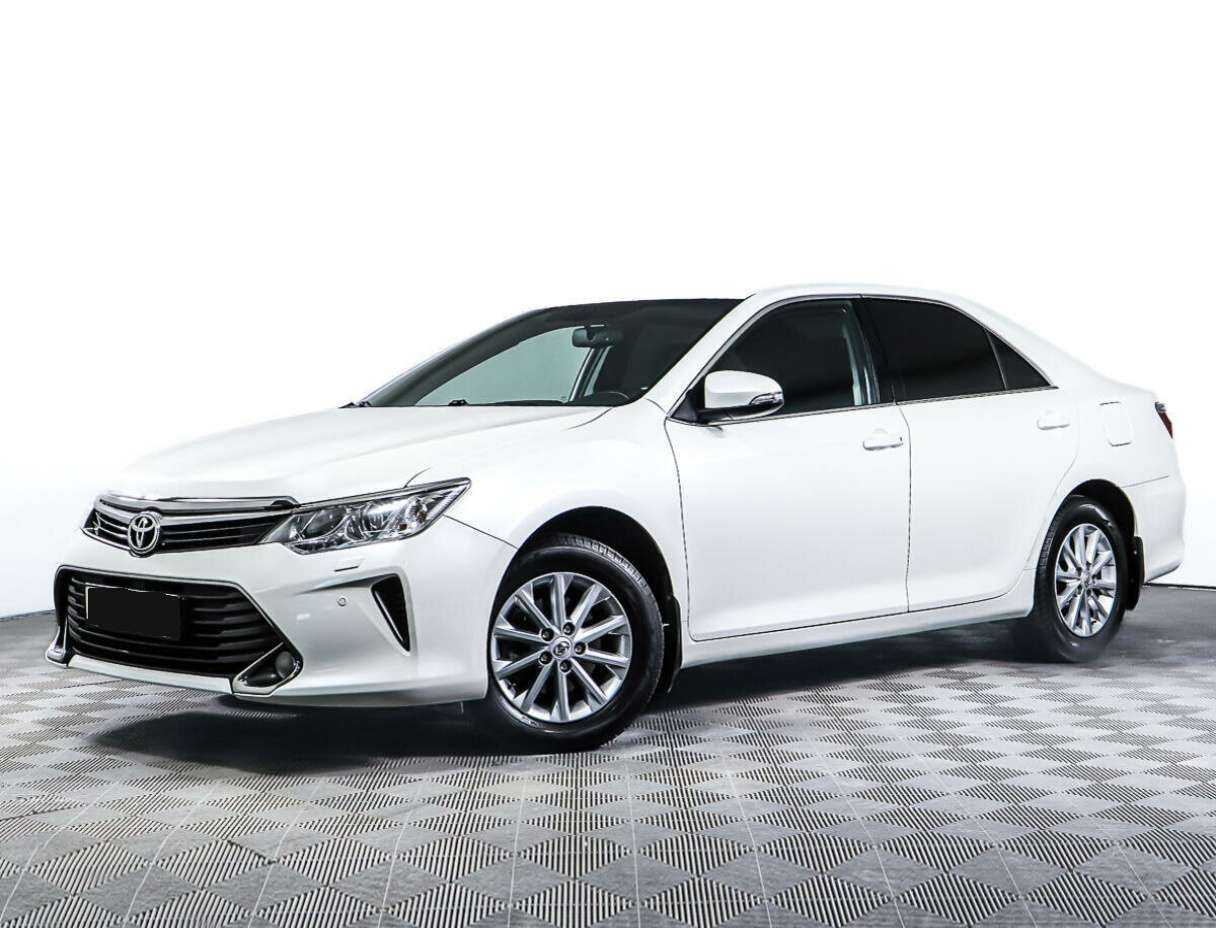 Toyota Camry с пробегом — 2014 год. Фото: #0