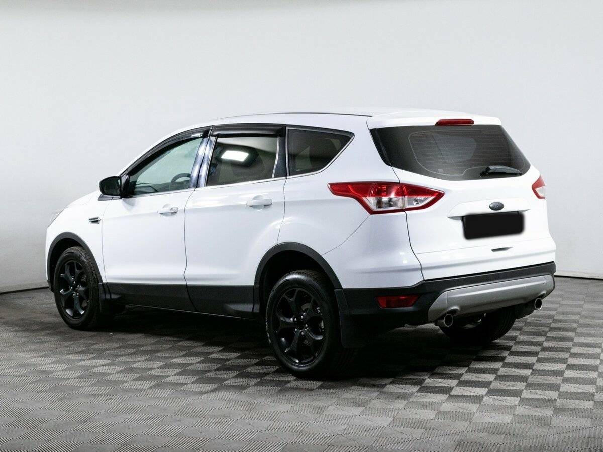 Ford Kuga с пробегом — 2014 год. Фото: #5