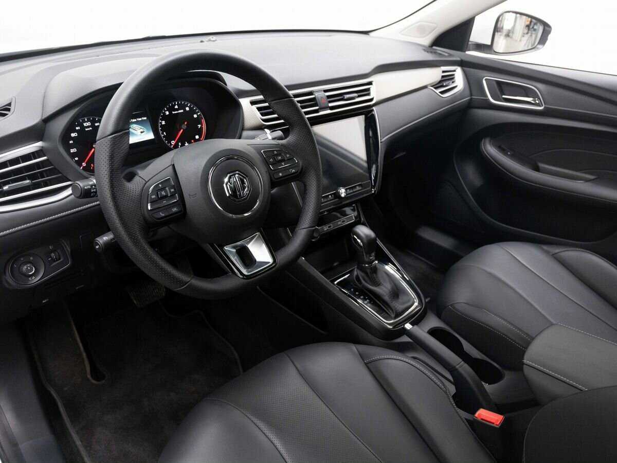 MG 5 с пробегом — 2023 год. Фото: #8