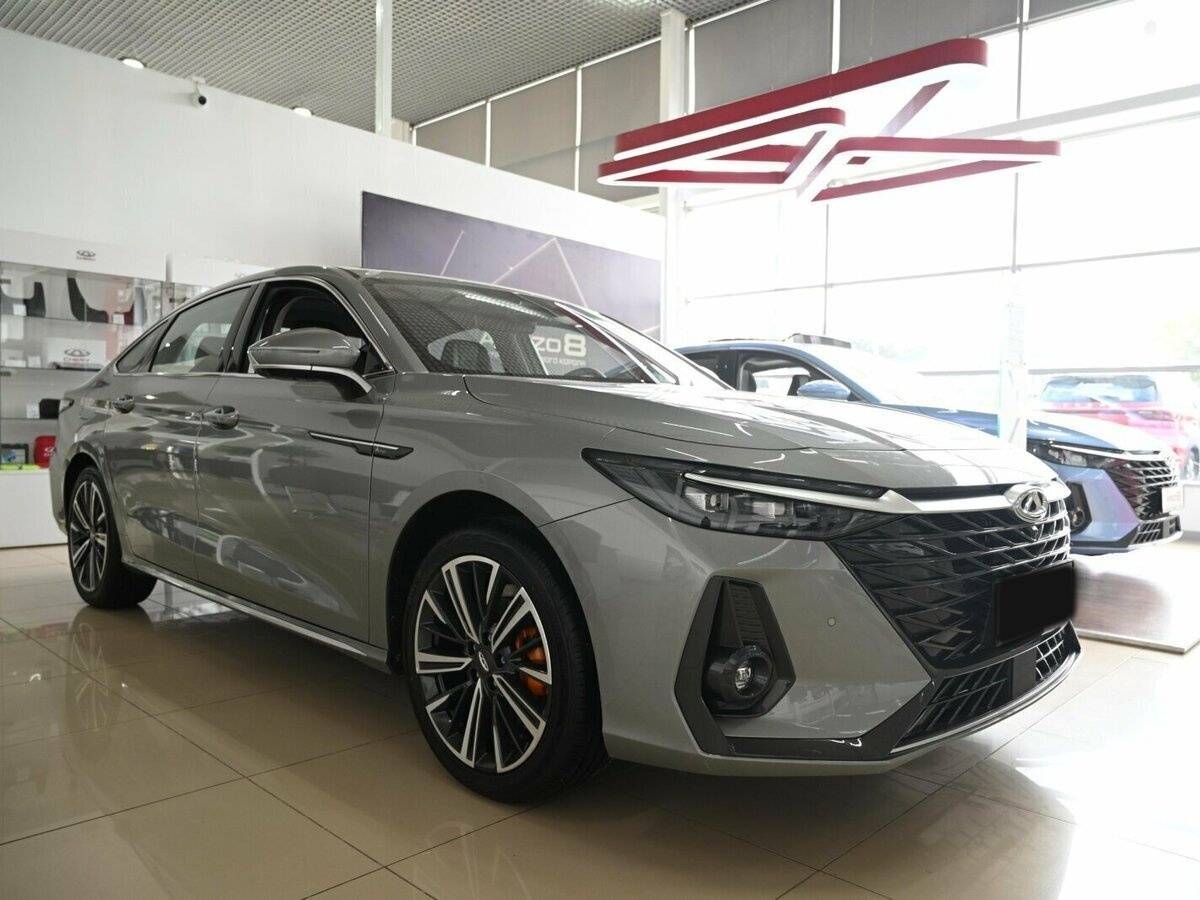 Chery Arrizo 8 с пробегом — 2024 год. Фото: #1