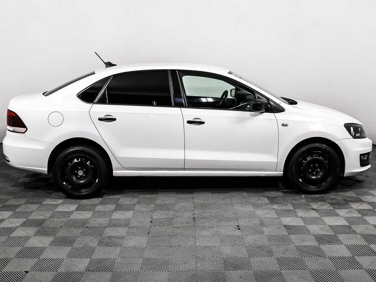 Volkswagen Polo с пробегом — 2020 год. Фото: #3