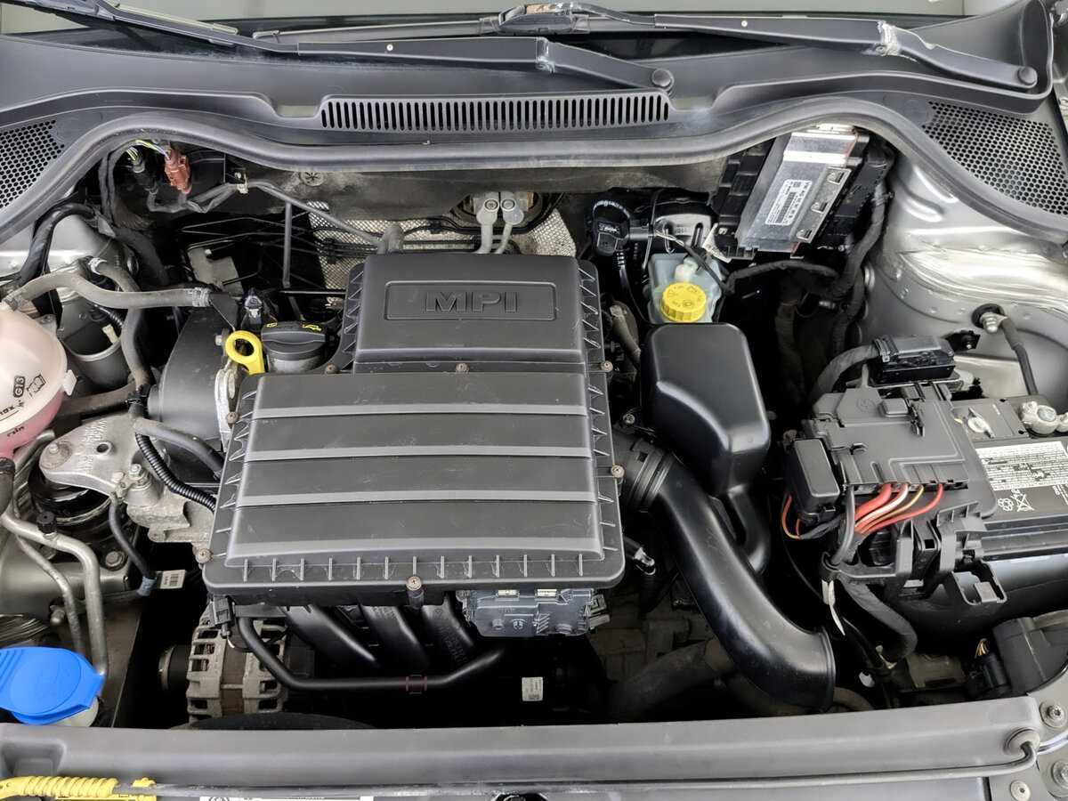 Volkswagen Polo с пробегом — 2019 год. Фото: #8