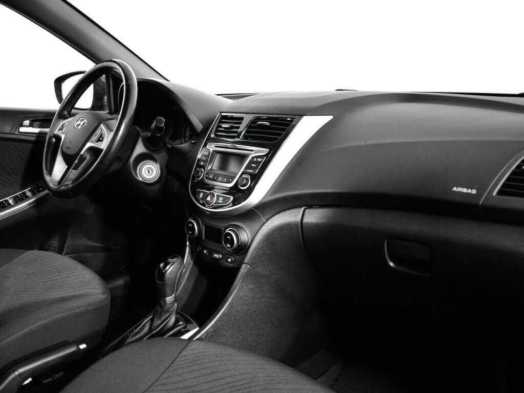 Hyundai Solaris с пробегом — 2016 год. Фото: #8