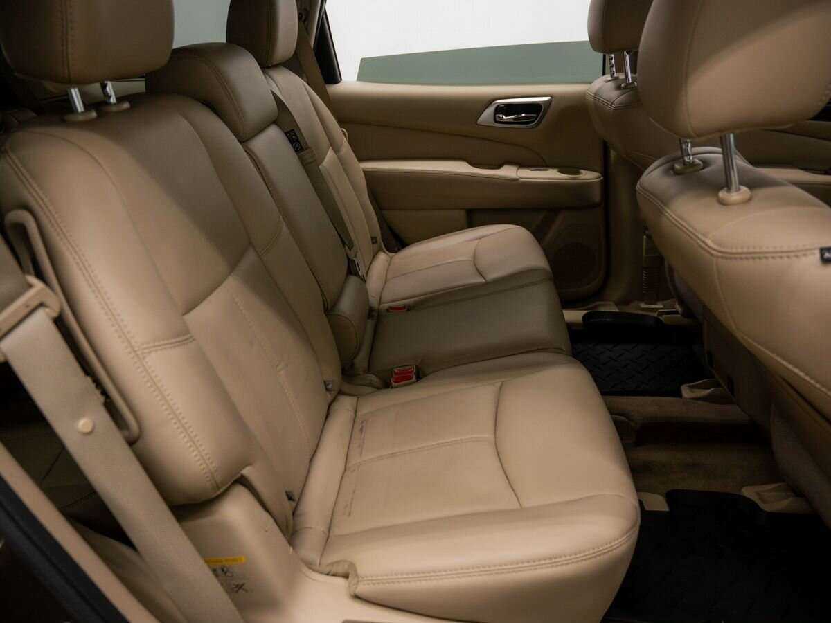 Nissan Pathfinder с пробегом — 2014 год. Фото: #8