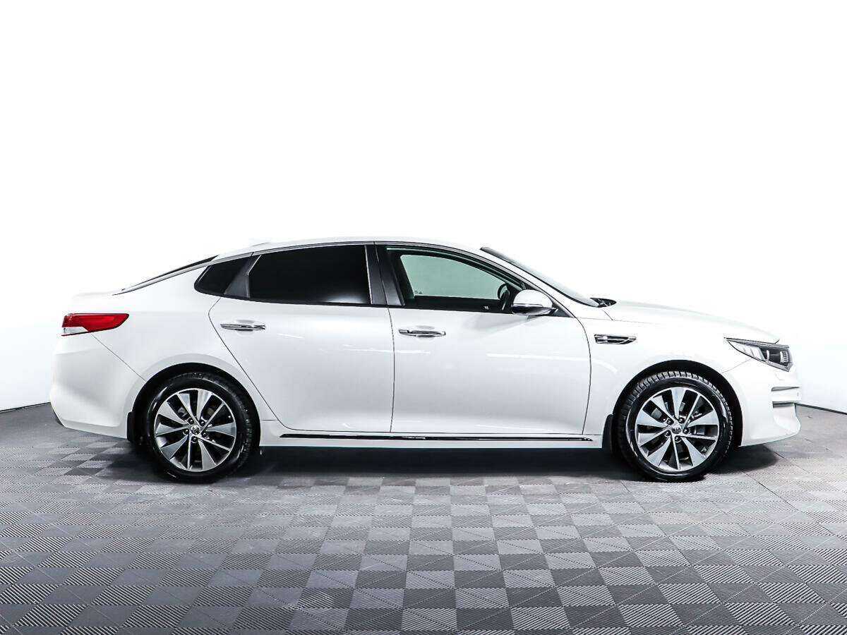 Kia Optima с пробегом — 2017 год. Фото: #3
