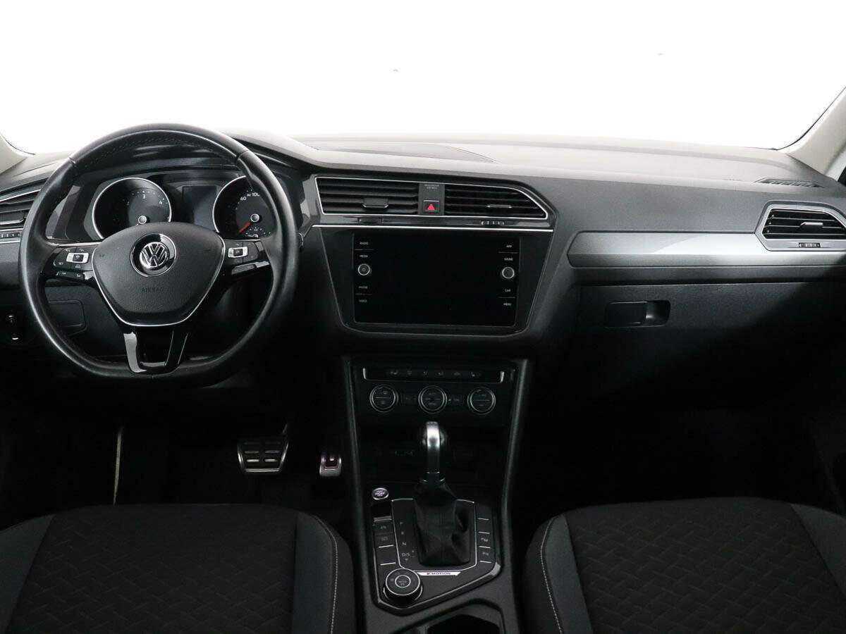 Volkswagen Tiguan с пробегом — 2018 год. Фото: #10