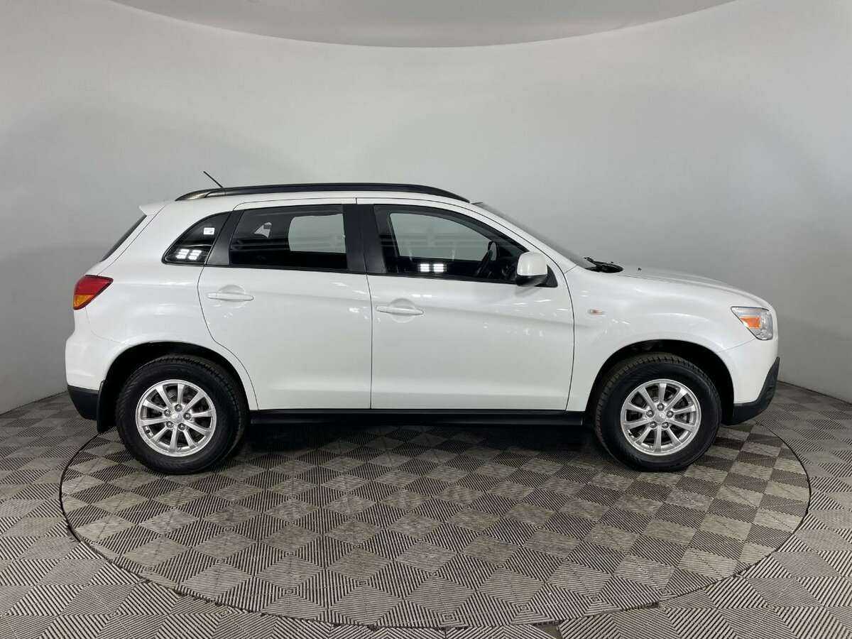 Mitsubishi ASX с пробегом — 2012 год. Фото: #3