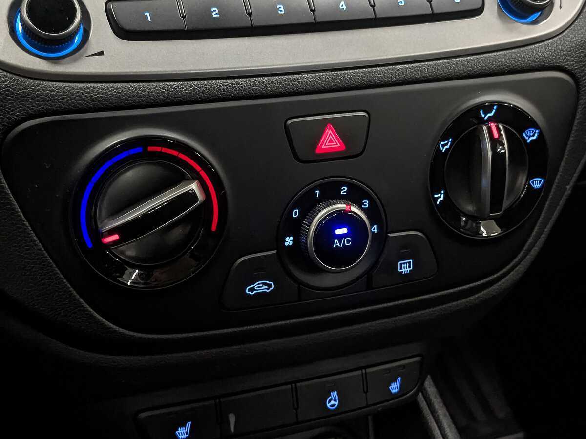 Hyundai Solaris с пробегом — 2019 год. Фото: #18