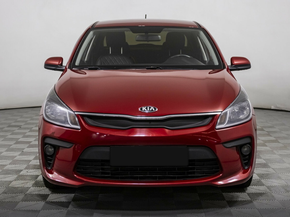 Kia Rio с пробегом — 2018 год. Фото: #1