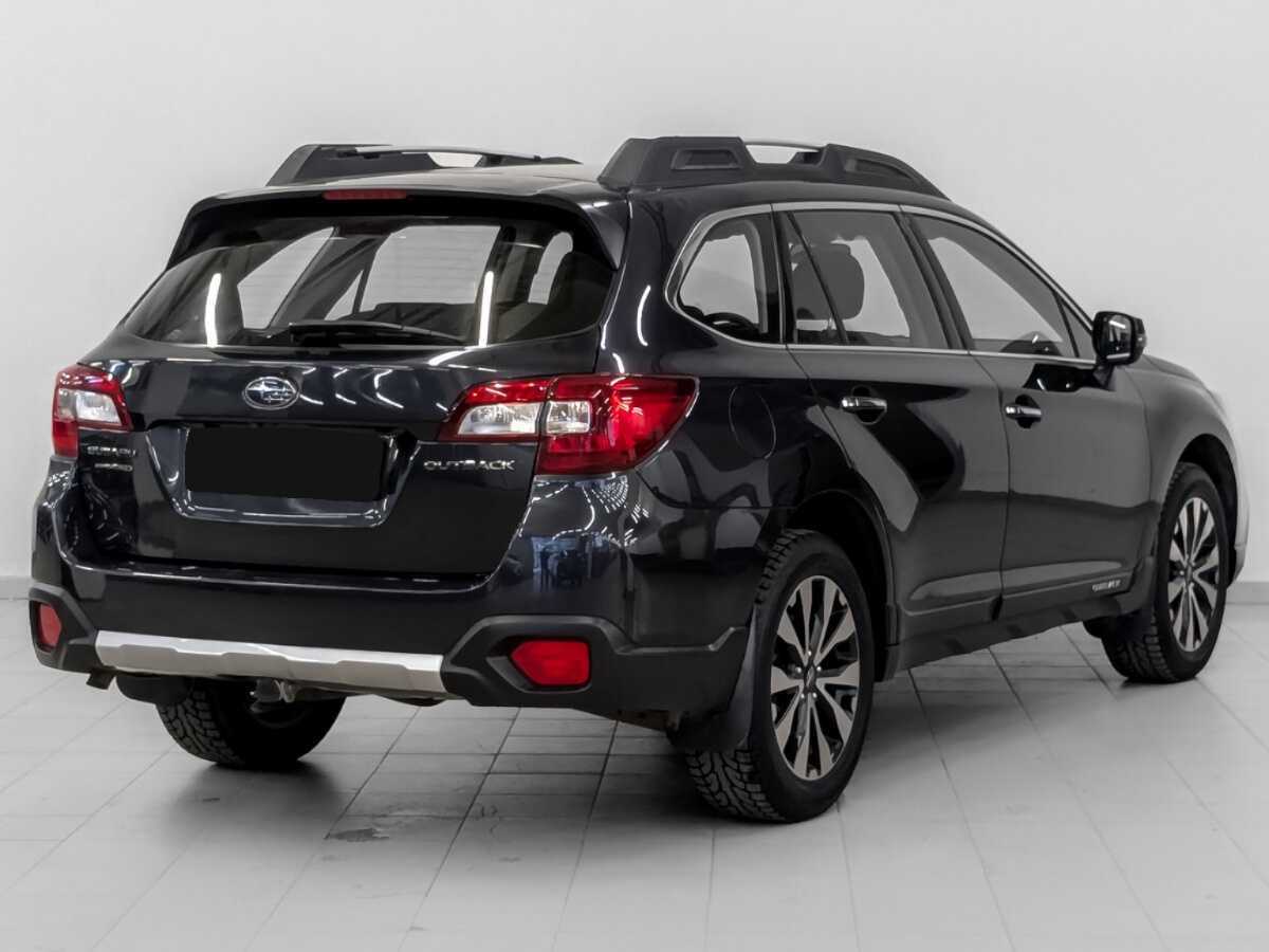 Subaru Outback с пробегом — 2015 год. Фото: #4